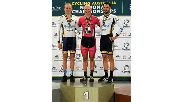 news-2015-masters-track-national-championships-david-kelly-new-world-record Stephen Cummins