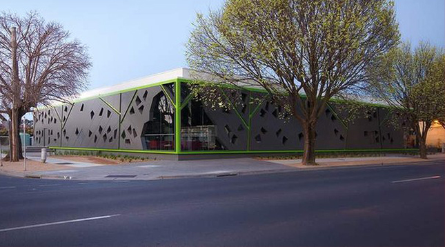 news-hub-caps-off-citys-grand-avenue
